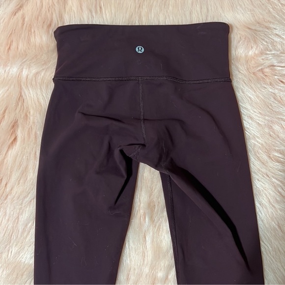 Lululemon Wunder Under Crop Plum leggings size 2 - Picture 7 of 11
